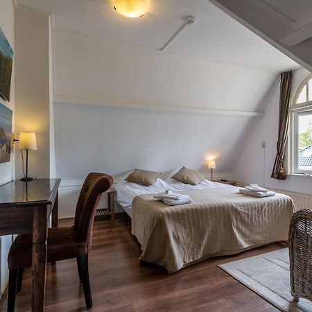 Hotel Breeburg แบร์เคน ภายนอก รูปภาพ