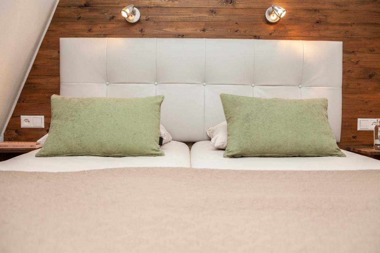 Hotel Breeburg แบร์เคน ภายนอก รูปภาพ