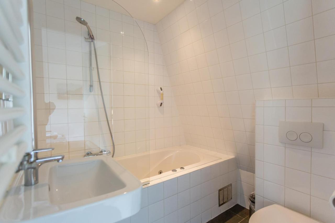Hotel Breeburg แบร์เคน ภายนอก รูปภาพ