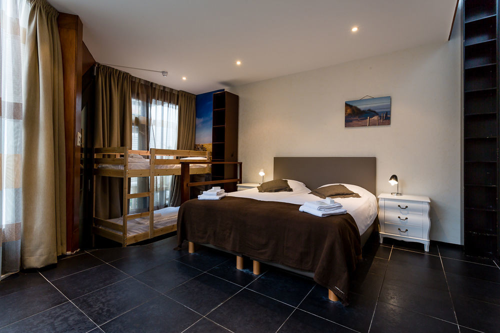 Hotel Breeburg แบร์เคน ภายนอก รูปภาพ