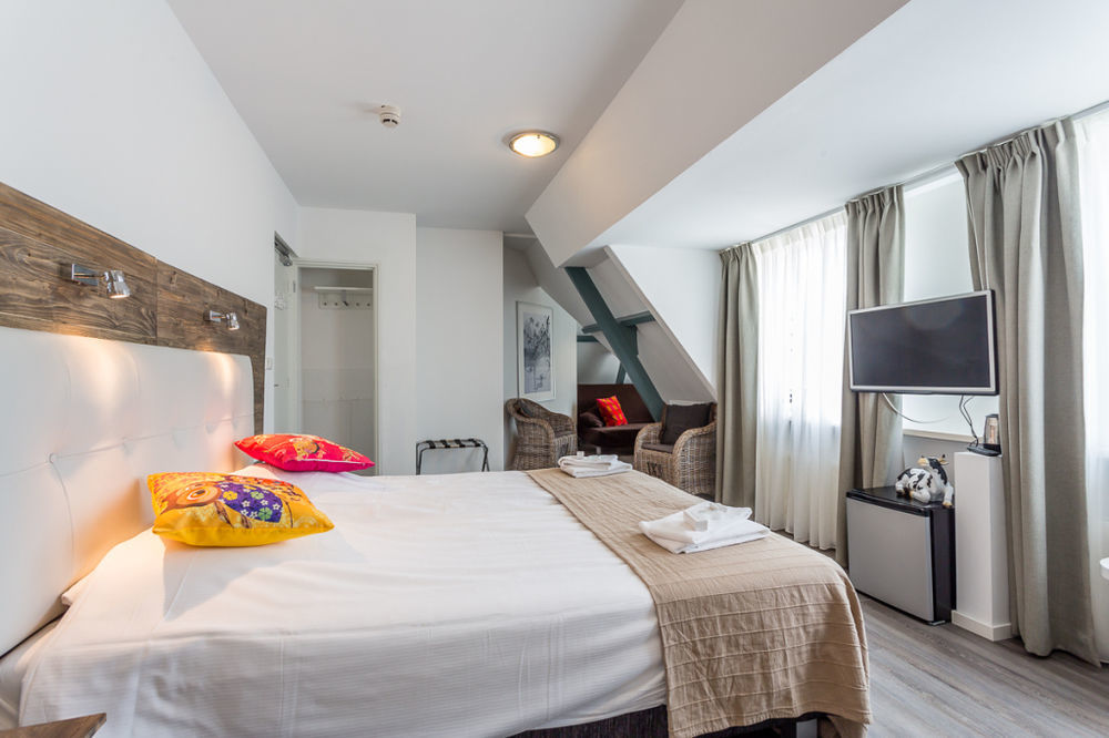 Hotel Breeburg แบร์เคน ภายนอก รูปภาพ